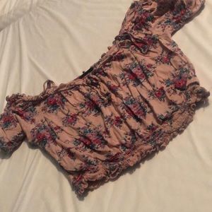 Crop top no shoulder